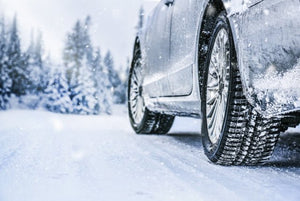 A Winter Emergency Kit for Your Vehicle