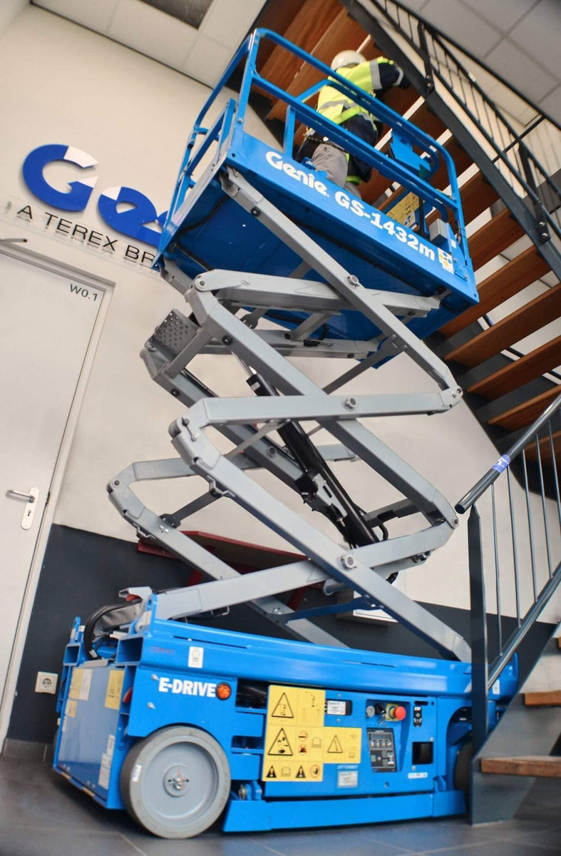 Scissor lift and generators - American Ladders & Scaffolds